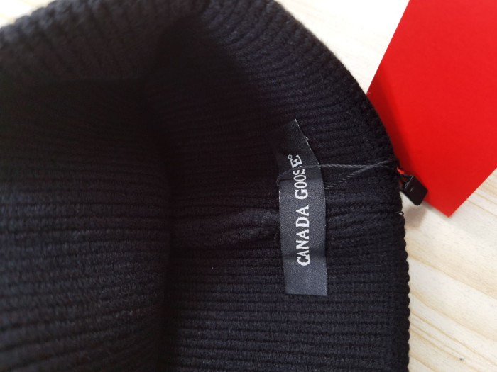 HAT-009
