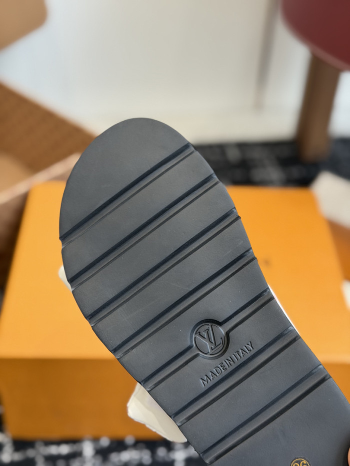 L*VT SANDALS LVLSS-0165
