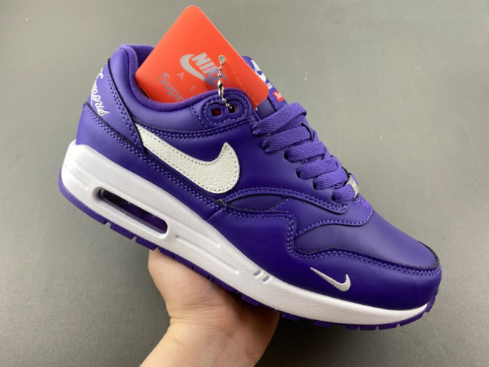 Supreme x Nike Air Max 1 “Varsity Purple” HF8813-500