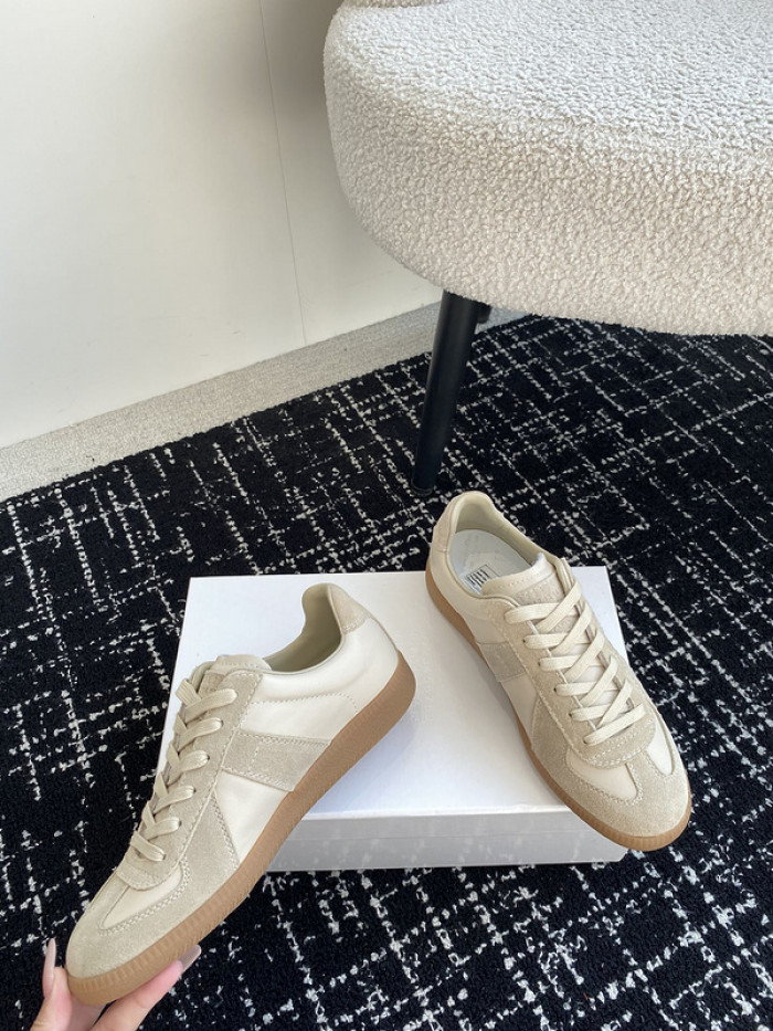 Ma*iso*n Mar*giela MAMA-044