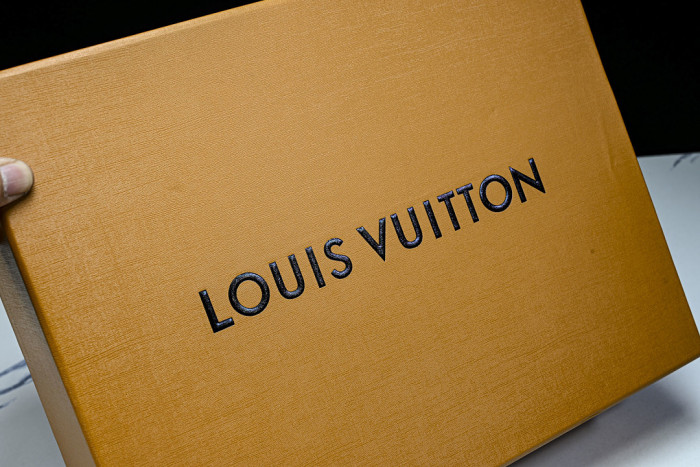 L*VT BUTTERSOFT SHOES LASS-013