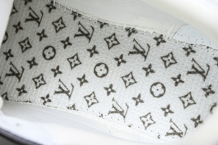 LVT SNEAKERS LVSRS-0106
