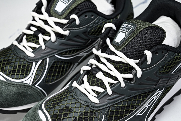 B0tt*ga Ven*ta SNEAKER BVS-056