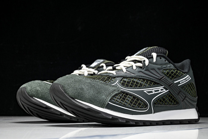 B0tt*ga Ven*ta SNEAKER BVS-056