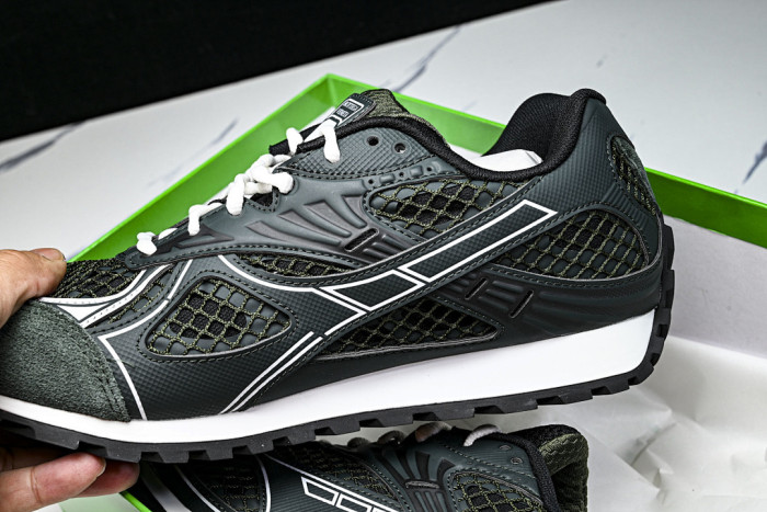 B0tt*ga Ven*ta SNEAKER BVS-056
