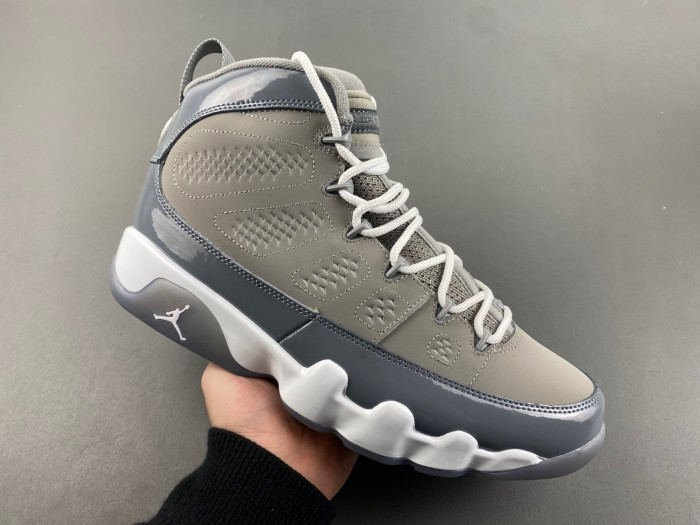 AIR JORDAN 9