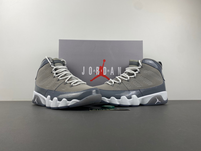 AIR JORDAN 9