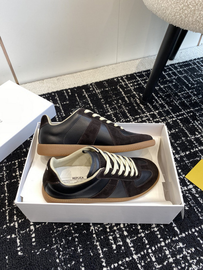 Ma*iso*n Mar*giela MAMA-007