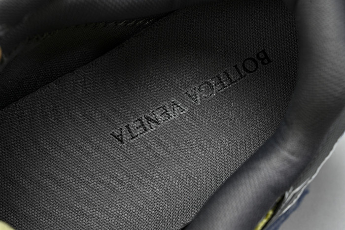 B0tt*ga Ven*ta SNEAKER BVS-061