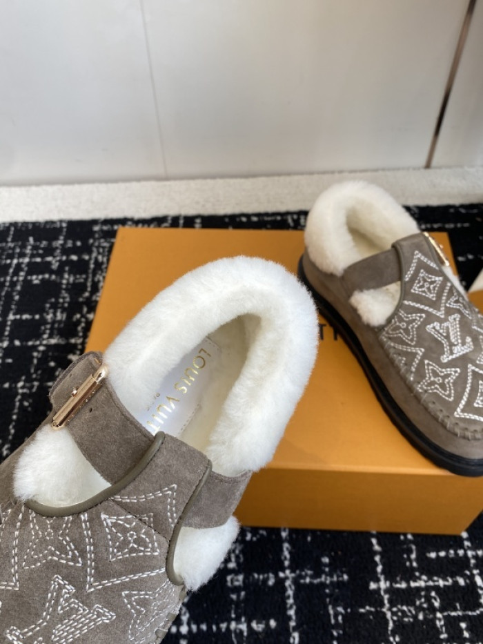 L**V**T* BOOTS LVTBS-046