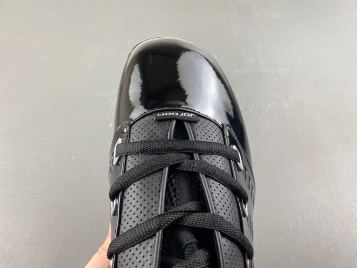 Air Jordan 17 Low “Black Patent” IV7640-001