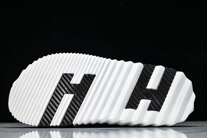 H**me5 HS-0152