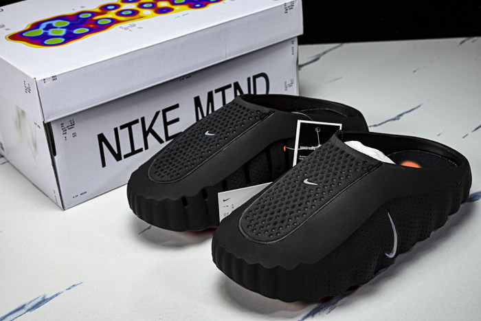 NIKE SLIDE NSE-001