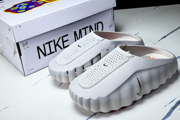 NIKE SLIDE HQ4307-003 (creamy white)