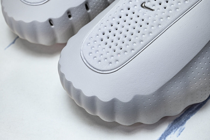 NIKE SLIDE HQ4307-003 (creamy white)