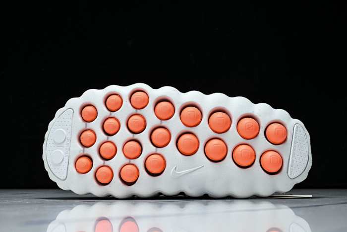NIKE SLIDE HQ4307-003 (creamy white)