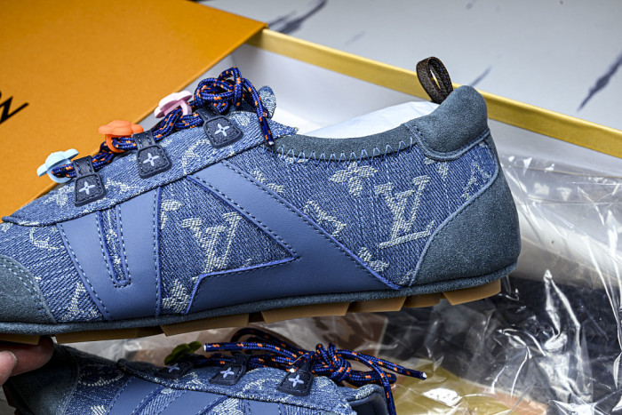 LOU VUIT SNEAKERINA LVSTSN-011