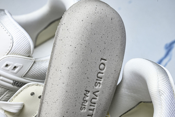 LVT SNEAKERS LVSRS-0256