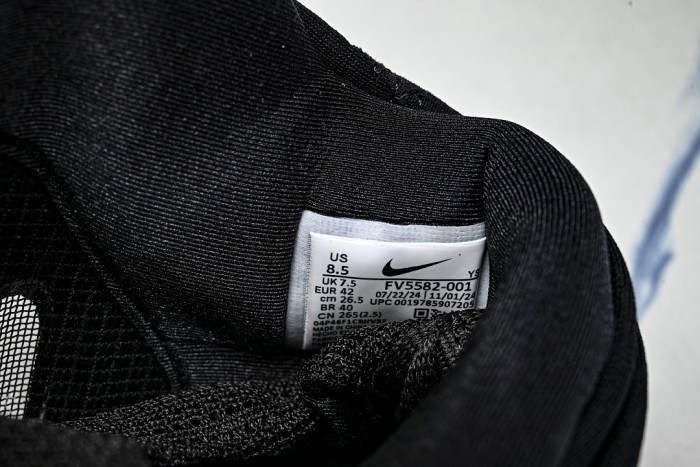 Nike Air Flightposite One “Triple Black” FV5582-001