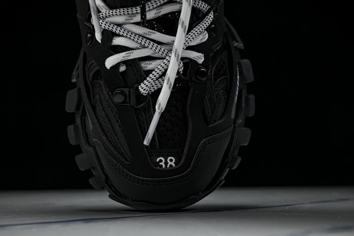 Ba1en*iaga Track 800590 BATK-012