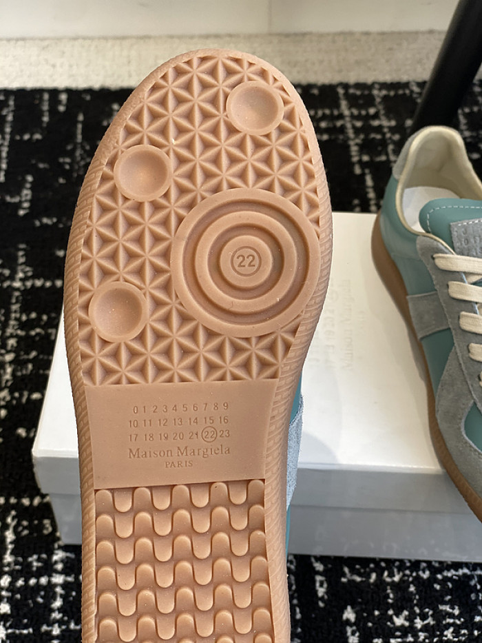 Ma*iso*n Mar*giela MAMA-034