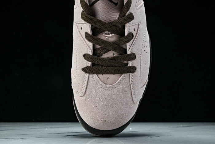 Ma Maniére x Air Jordan 6 Retro "Sail" IF3103-100