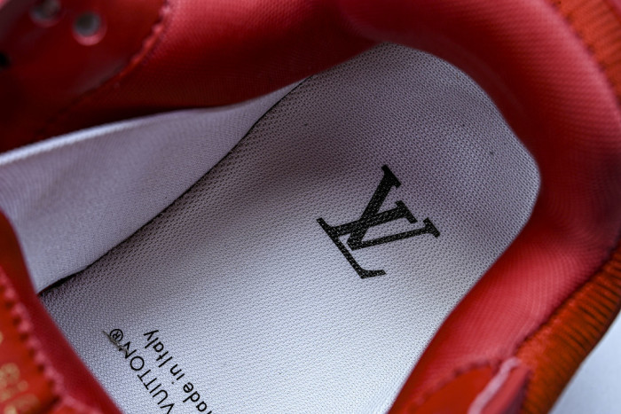 L*VT TRAINER MAXI LVSMS-005