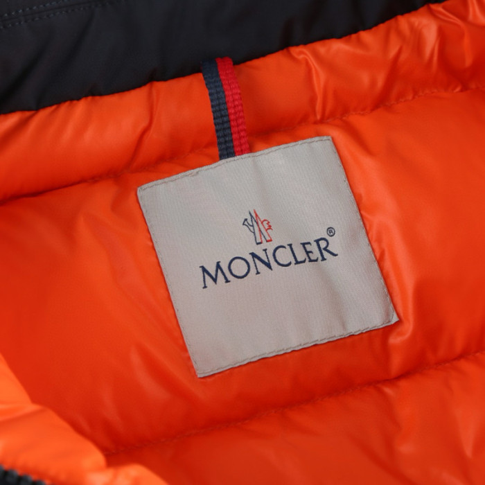 M0NCLER J-034
