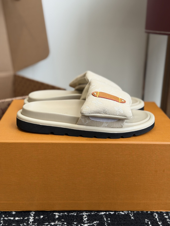 L*VT SANDALS LVLSS-0156