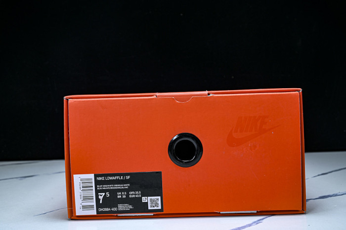 Sacai x Nike Zegamadome DH2684-400
