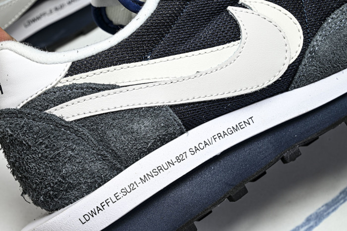 Sacai x Nike Zegamadome DH2684-400