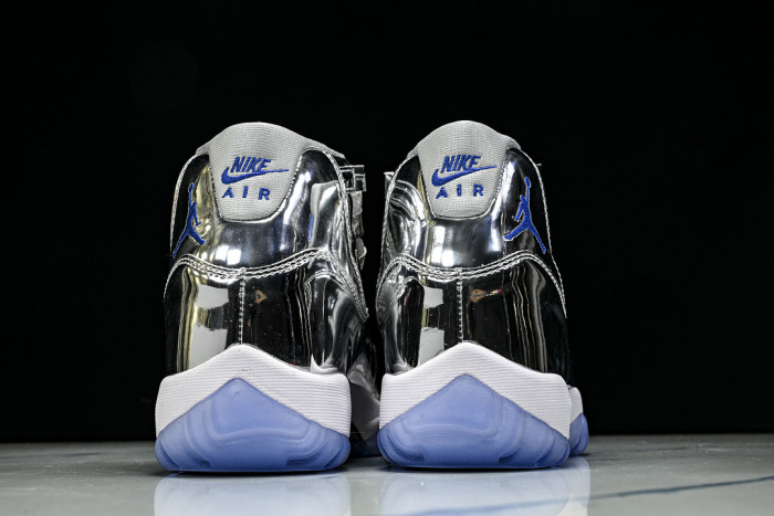Air Jordan 11 Retro CT8012-730