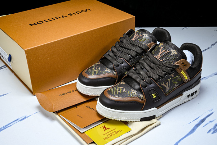 LVT SNEAKERS LVSRS-0241